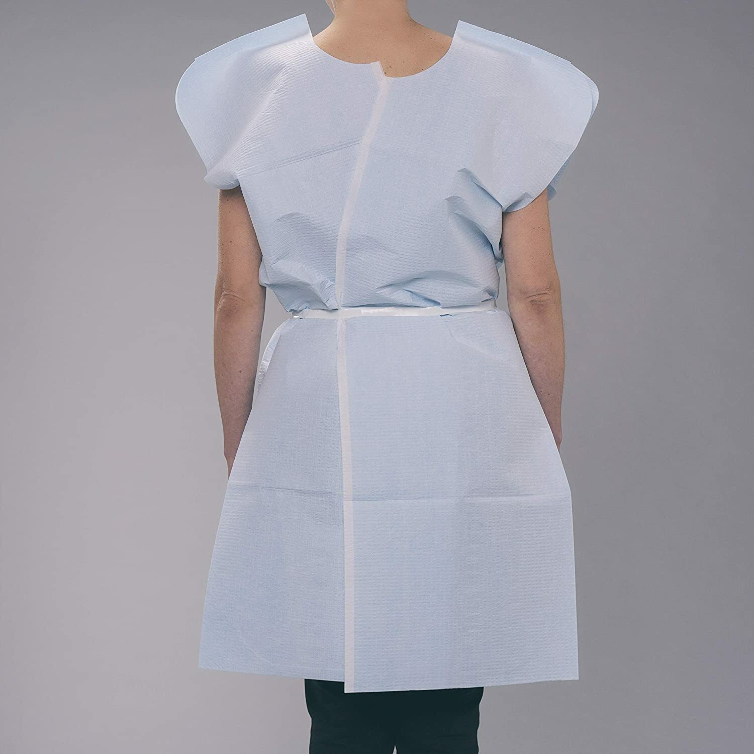 *50-Pieces* TIDI Avalon Standard Exam Gown Tissue/Poly/Tissue 30″ x 42″ Blue 813