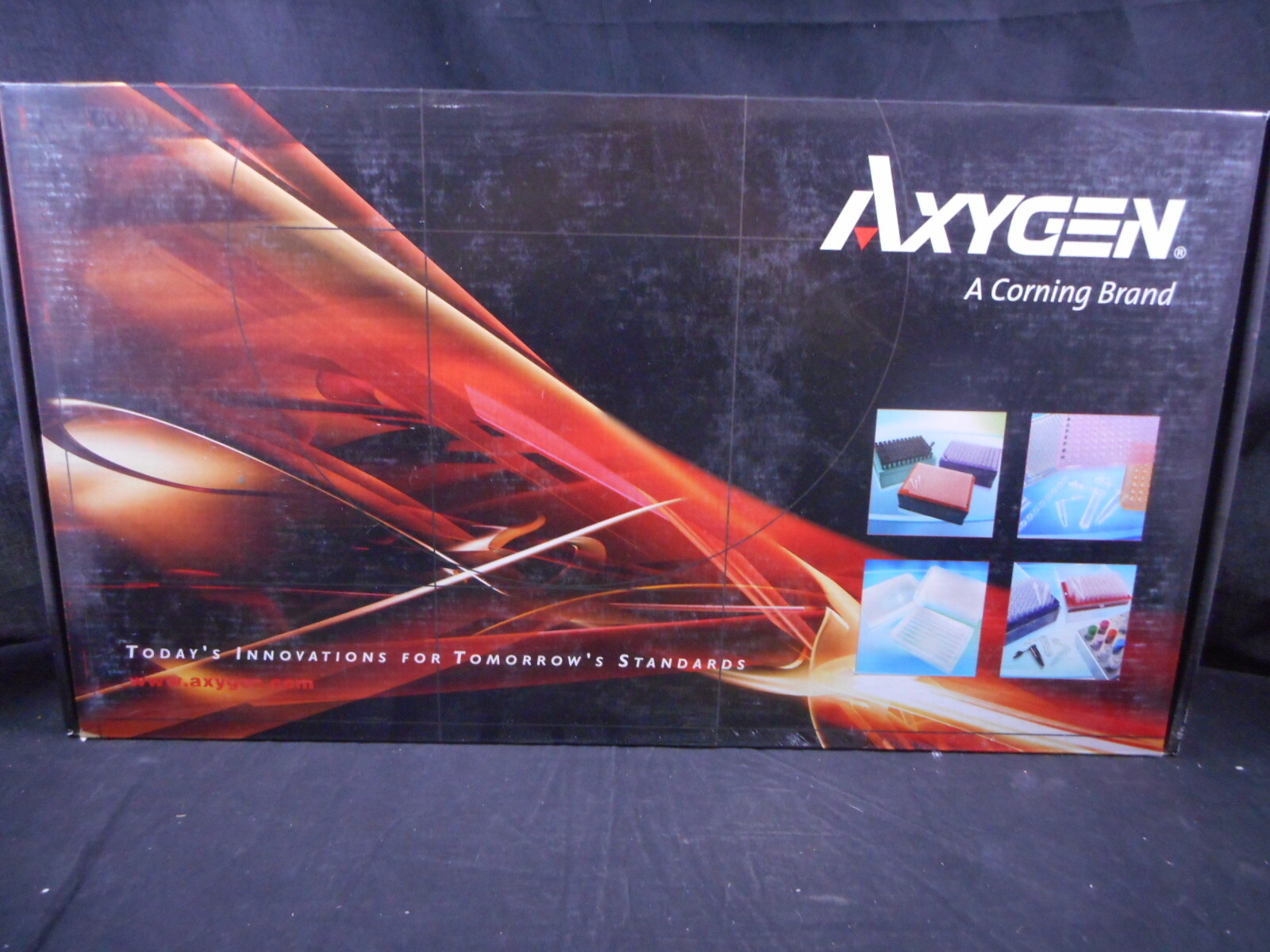 AXYGEN 1-200µL Universal Wide Bore Pipette Tips Clear Sterile Racked 960/Pack