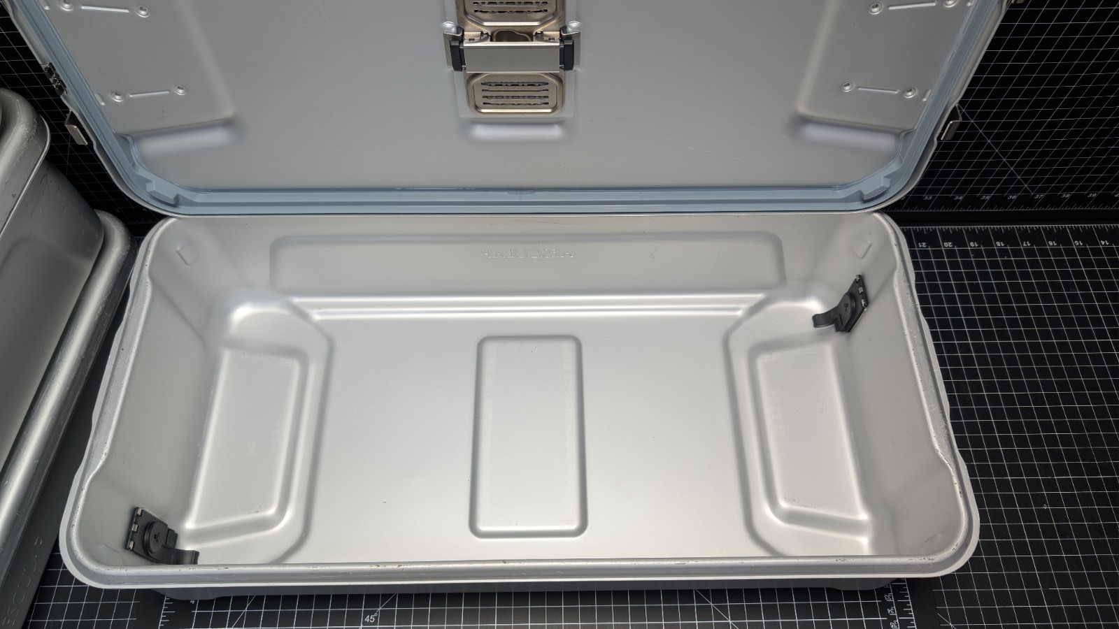 AESCULAP Aicon JJ121 Sterilization Container 23″ x 6″ Enhanced Drying System EDS