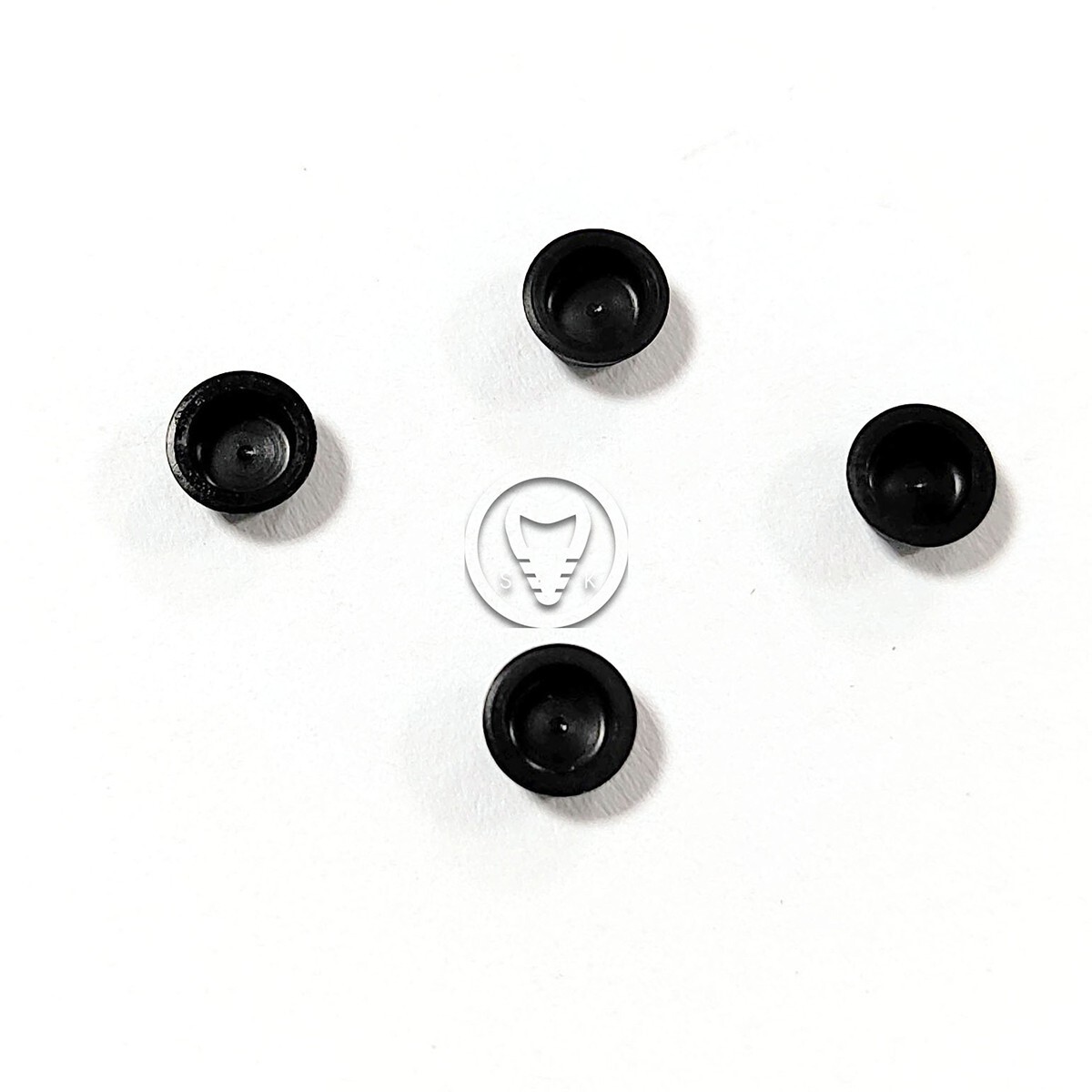Locator metal housing with black insert for locator abutment