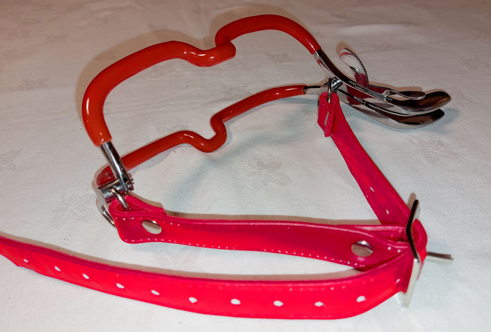 PVC Coated Jennings Mouth Gag Dental Gag Red Soft Leather Strap UK Seller