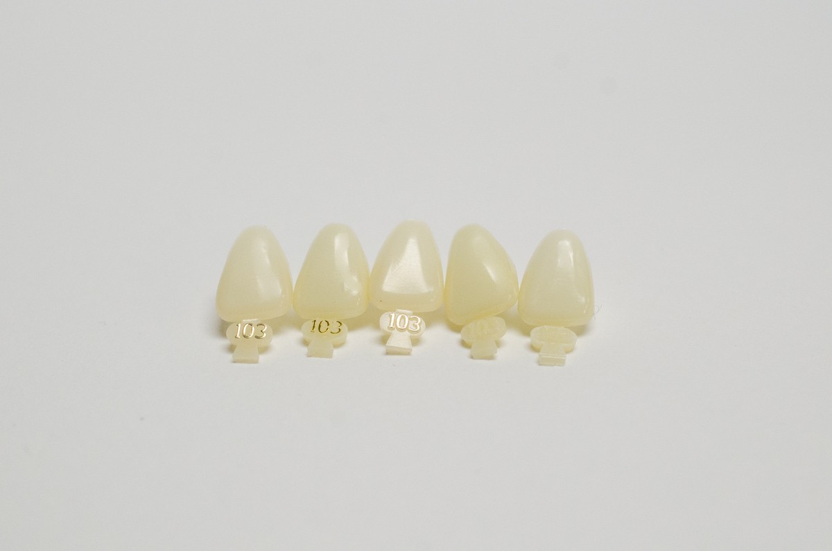 DENTAL POLYCARBONATE TEMPORARY CROWNS #103 (ULC) UPPER LEFT CENTRAL 5/PACK