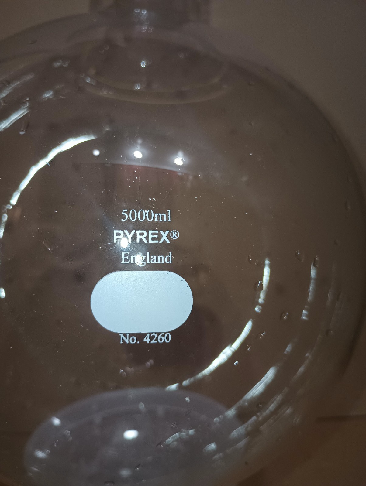 PYREX 5000mL Single Neck Round Bottom Boiling Flask 4260-5L