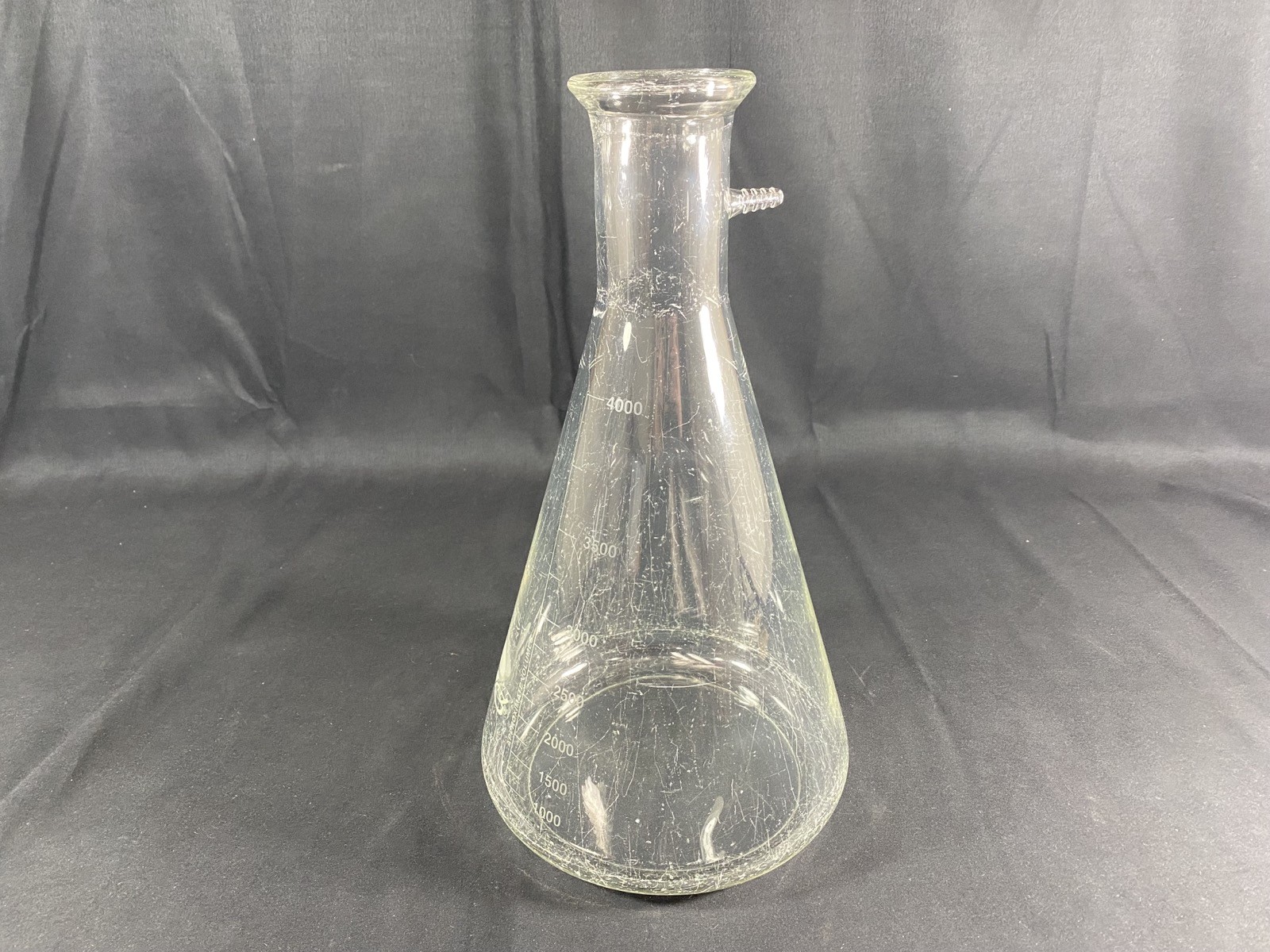 VWR 4000mL 4L Heavy Wall Filtering Flask With Sidearm Tubulation 89000-391 #2