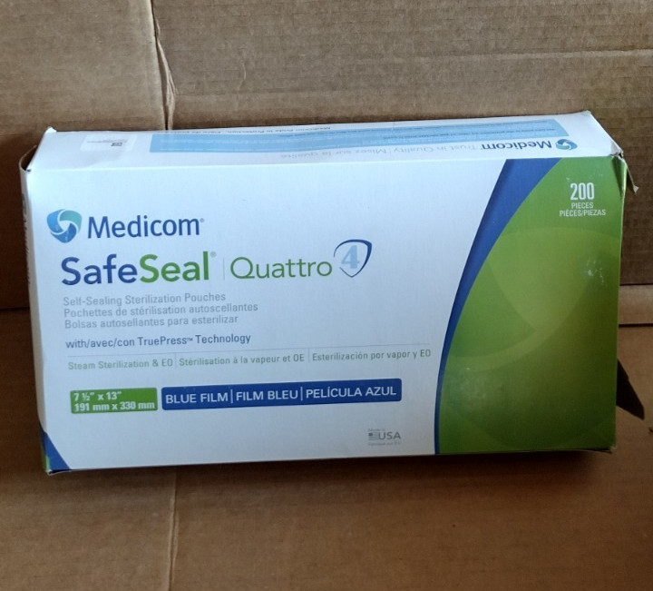 MEDICOM SAFESEAL® QUATTRO STERILIZATION POUCHES 200 PK 7 1/2″ x 13″ NEW