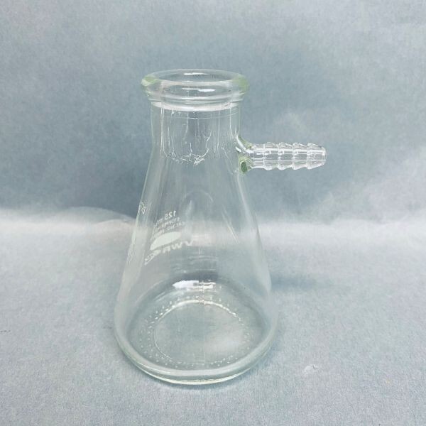 VWR Filtering Flask Heavy Wall 125 ml Side Hose Connection Lot of 3 Flasks