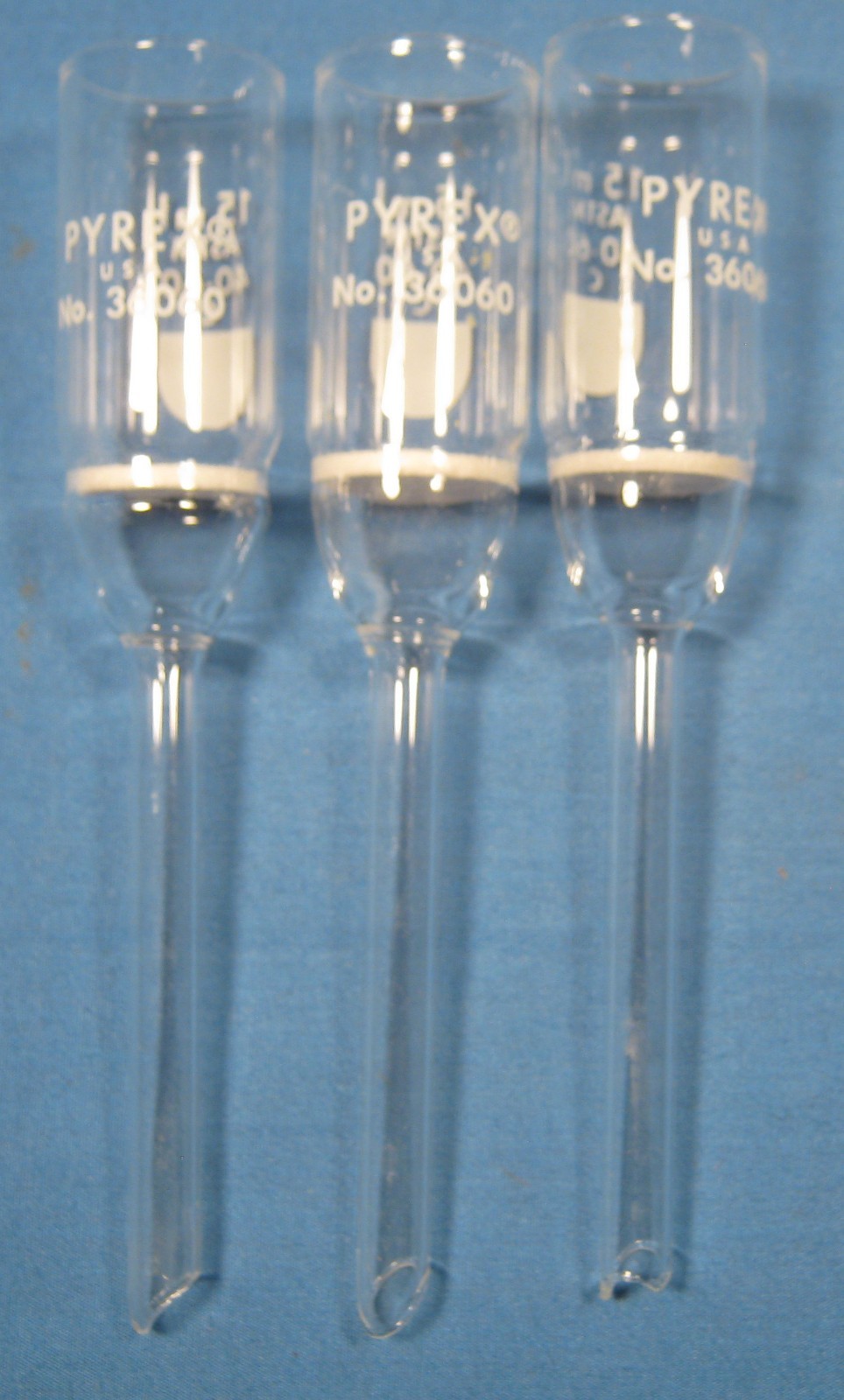 PYREX 15 ML FRITTED FUNNELS “C” X3 FREE SHIPPING 6