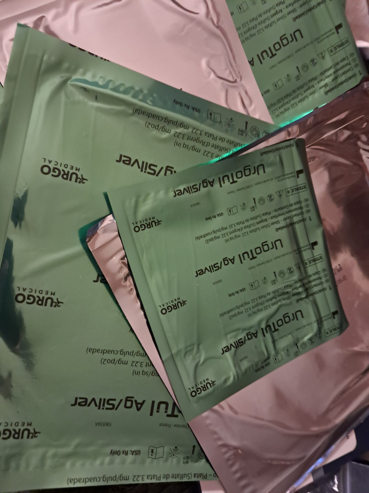 UrgoTul AG Silver Sterile Dressing 10cm x 12cm ( 508393) 1box=10 Pc.box Per Orde
